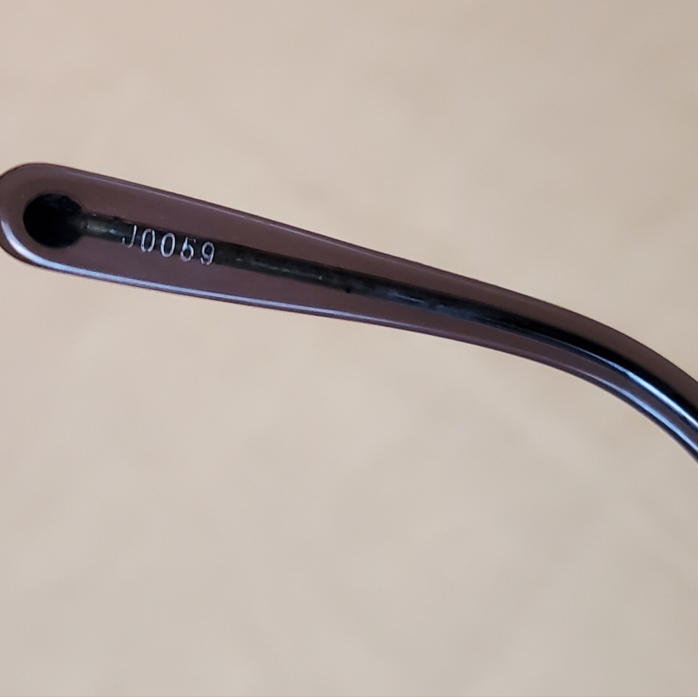 Louis Vuitton Damier Sunglasses - Picture 9 of 10